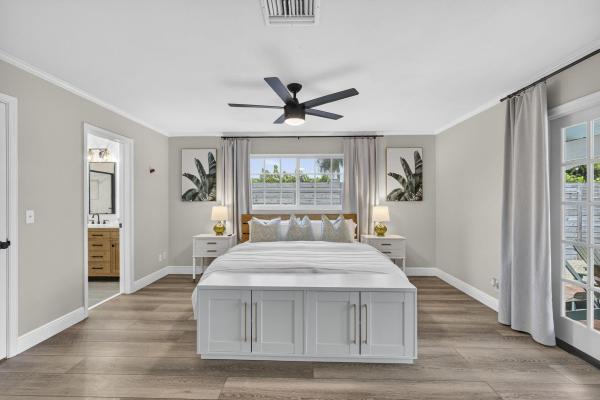 Forest Hills, 903 SW 28th Ave, Boynton Beach, Florida 33435, image 1