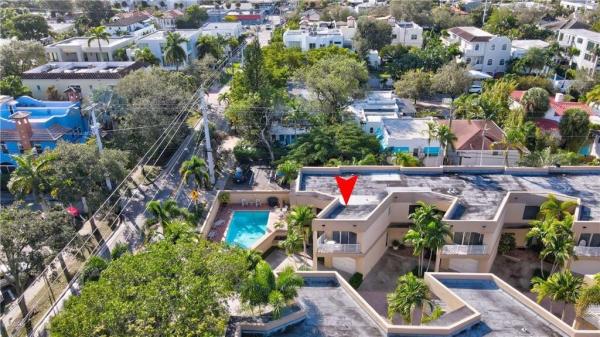 Colee Hammock, 101 SE 15th Ave #H, Fort Lauderdale, Florida 33301, image 1