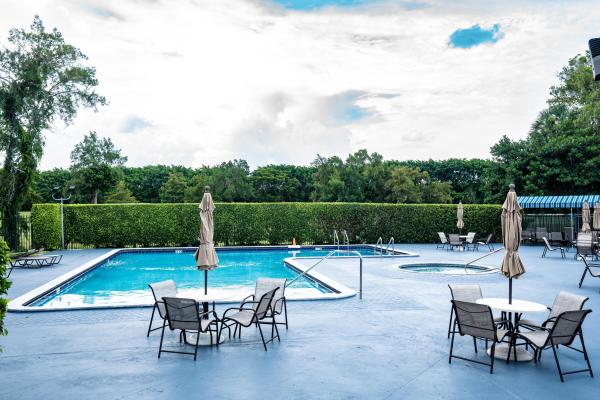 Sands Point, 8360 Sands Point Blvd #306G, Tamarac, Florida 33321, image 1