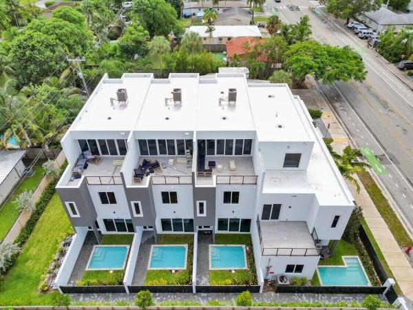 Lake Ridge, 1220 NE 15th Ave, Fort Lauderdale, Florida 33304, image 3