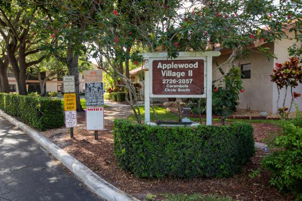 Applewood Village 2, 2738 S Carambola Cir #1913, Coconut Creek, Florida 33066, image 1