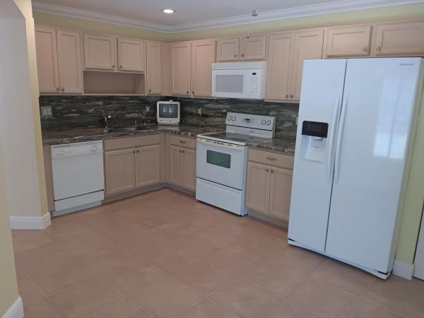 Willoughby Farms, 4983 W Pinemore Ln #4983, Lake Worth, Florida 33463, image 3