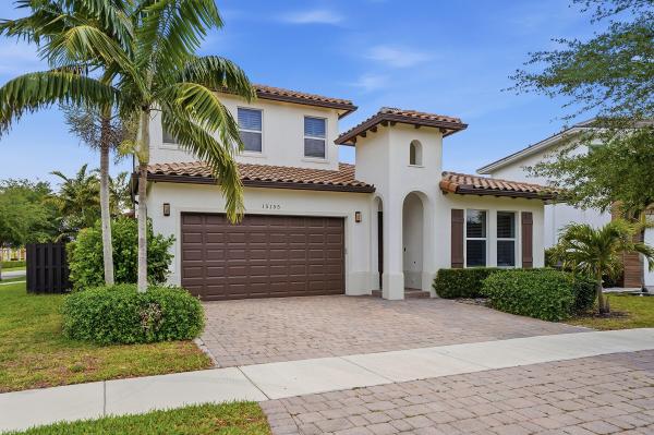 15155 SW 176th Ln, Unincorporated Dade County, Florida 33187, image 1