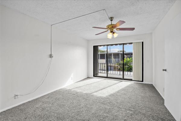 3548 Gardens East Dr #B, Palm Beach Gardens, Florida 33410, image 2