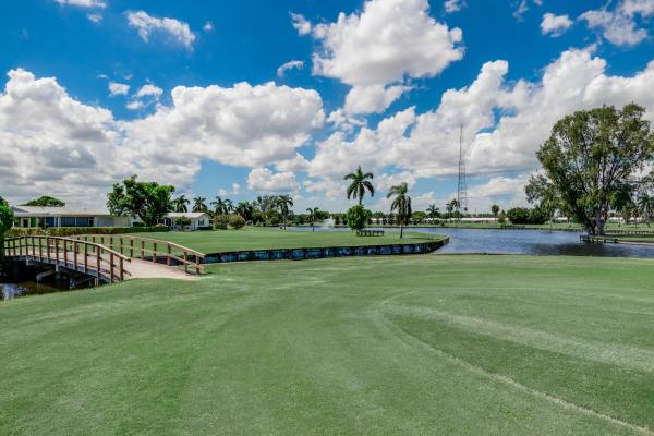 Leisure Lake Circle, 100 Leisure Lake Cir #109, Boynton Beach, Florida 33426, image 2