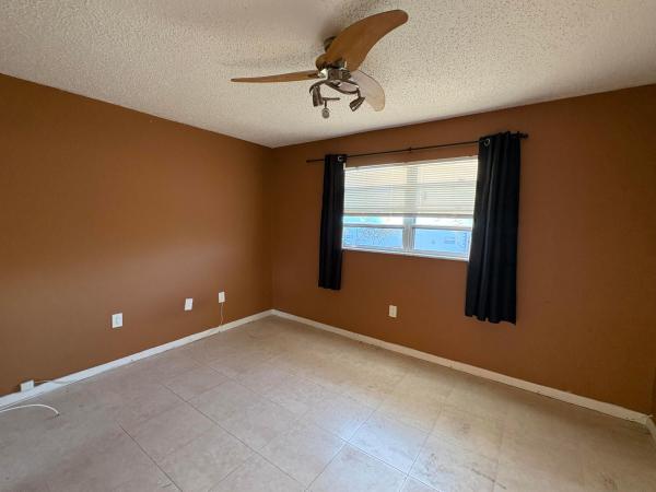 Boca Towne Centre, 650 SW 2nd Ave #2460, Boca Raton, Florida 33432, image 2