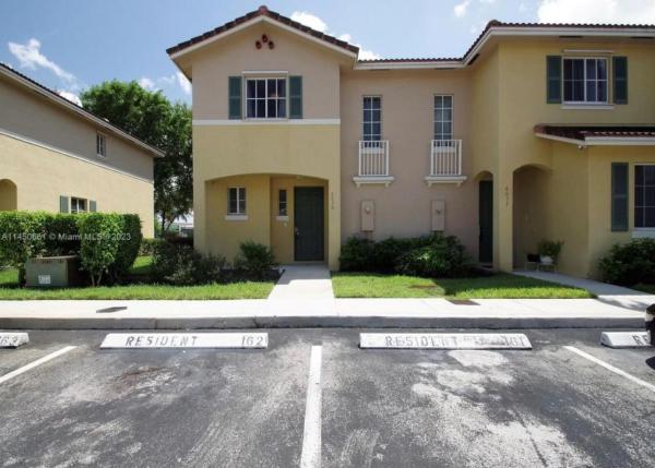 San Remo Townhomes, 6030 SW 19th Pl, North Lauderdale, Florida 33068, image 3