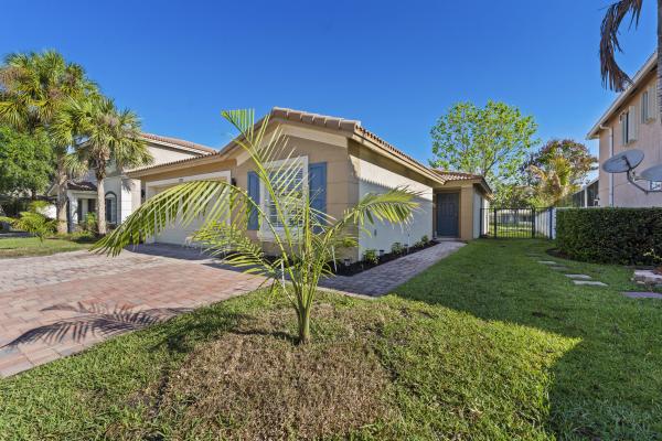 Newport Isles, 1899 Newport Isles Blvd, Port St. Lucie, Florida 34953, image 3