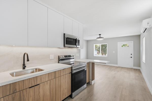 Collier City, 2625 NW 10th St, Pompano Beach, Florida 33069, image 3