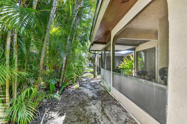 Banyan Springs Patio Villas, 5155 Pine Dr, Boynton Beach, Florida 33437, image 1