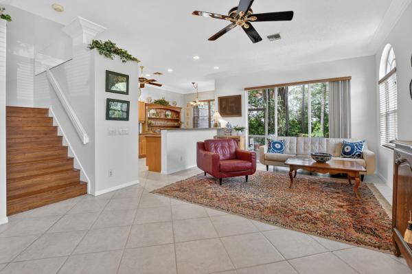 Barefoot Cove Townhomes, 169 Barefoot Cv, Hypoluxo, Florida 33462, image 2