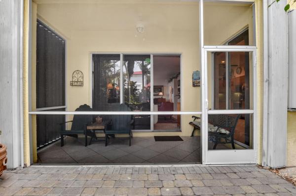 Barefoot Cove Townhomes, 169 Barefoot Cv, Hypoluxo, Florida 33462, image 1