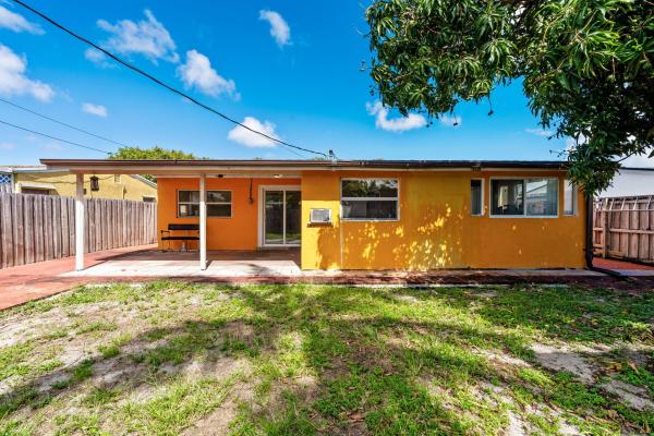 North Andrews Terrace, 5161 N Andrews Ave, Fort Lauderdale, Florida 33309, image 1