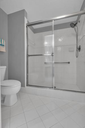 Yardley, 7735 Yardley Dr #305, Tamarac, Florida 33321, image 2