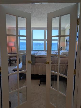 Bermuda House Apartments, 328 N Ocean Blvd #902, Pompano Beach, Florida 33062, image 1