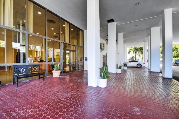 Mayfair House, 3589 S Ocean Blvd #609, South Palm Beach, Florida 33480, image 1