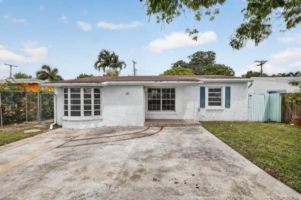 North Andrews Terrace, 121 NW 52nd St, Oakland Park, Florida 33309, image 1