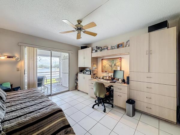 Oakridge, 2114 Oakridge V, Deerfield Beach, Florida 33442, image 1
