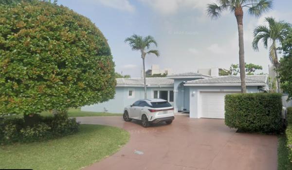 Twin Oaks, 511 NE 6th Ave, Deerfield Beach, Florida 33441, image 1