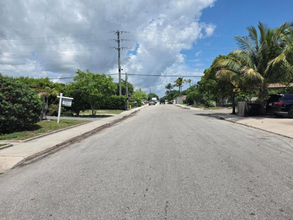 Lake Worth Town, 905 S F St, Lake Worth Beach, Florida 33460, image 1