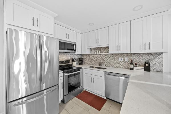 Leisure Beach South, 2900 Banyan St #601, Fort Lauderdale, Florida 33316, image 1