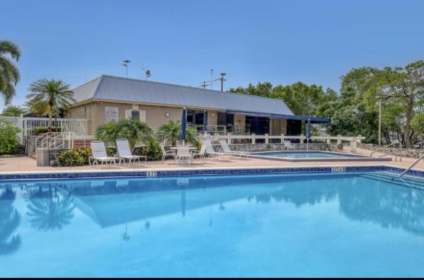 18390 SE Wood Haven Ln #E, Jupiter, Florida 33469, image 2