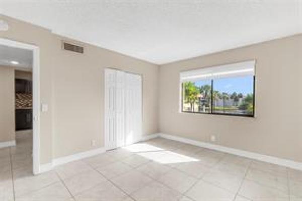 Racquet Club At Bonaventure, 158 Lakeview Dr, Weston, Florida 33326, image 1