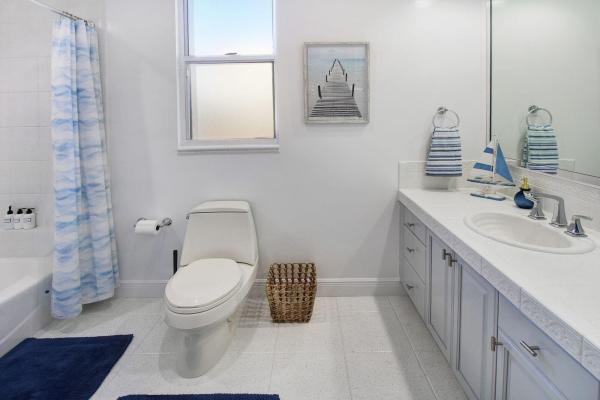 Golden Shores, 218 Pine Ave, Lauderdale By The Sea, Florida 33308, image 1