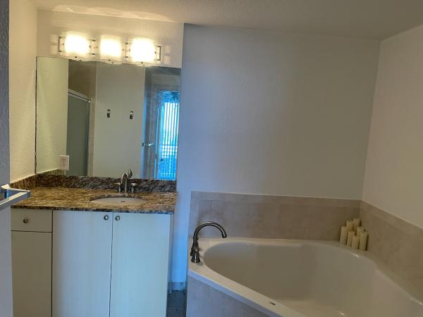 Radius, 1830 Radius Dr #307, Hollywood, Florida 33020, image 1