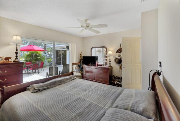 Sun Terrace At The Oaks, 10102 Chapman Oak Ct, Palm Beach Gardens, Florida 33410, image 1
