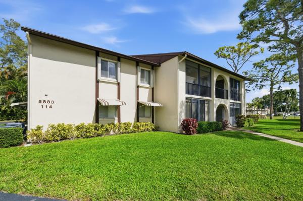 La Pinata, 5883 La Paseos Dr #D-2, Greenacres, Florida 33463, image 2