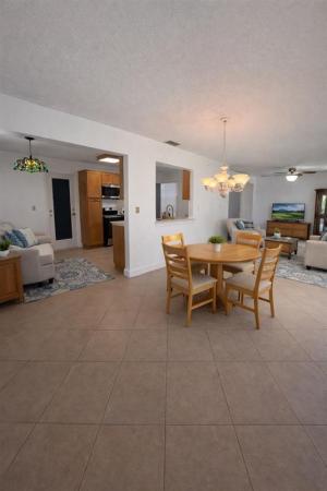 Palm Beach Leisureville, 1902 SW 22nd Ave, Boynton Beach, Florida 33426, image 2