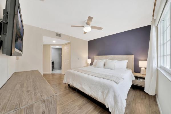 Village East, 2005 SE 10th Ave #419, Fort Lauderdale, Florida 33316, image 1