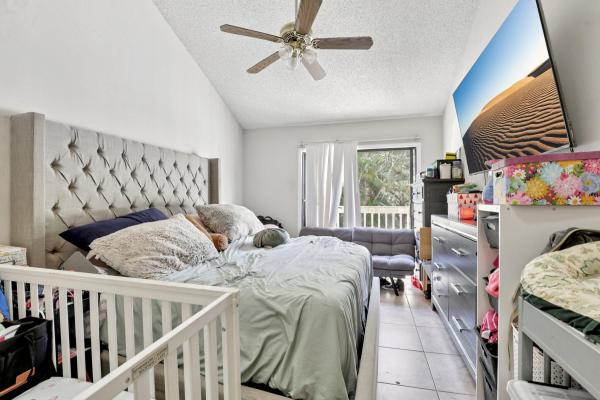 Players Place, 7208 Sportsman Dr, North Lauderdale, Florida 33068, image 2