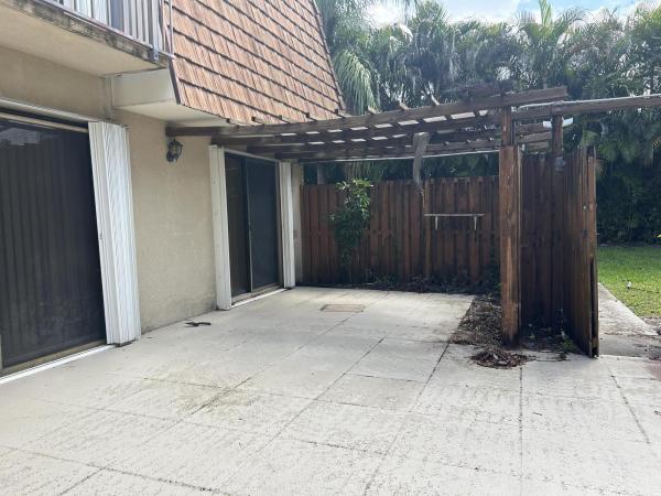 Sherwood Lakes, 1014 10th Ln, Greenacres, Florida 33463, image 3
