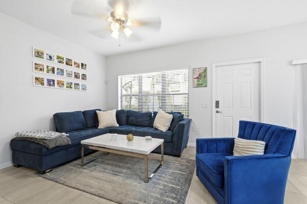 Grand Cypress, 4742 Grand Cypress Cir, Coconut Creek, Florida 33073, image 3