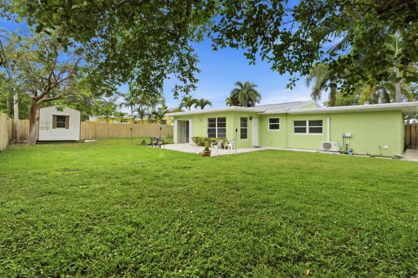 Lake Osborne Estates, 5650 Lake Osborne Dr, Lake Worth Beach, Florida 33461, image 1