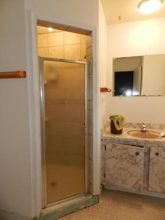 Palm Beach National Golf & Country Club Estates, 3151 Pinehurst Dr, Lake Worth, Florida 33467, image 2