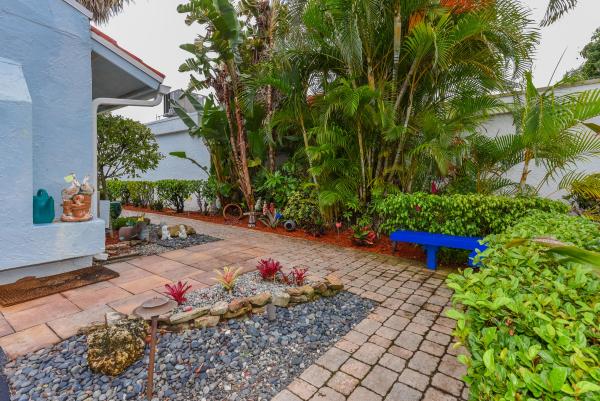 Villas Of Monterey At Indian Spring, 5518 Ainsley Ct, Boynton Beach, Florida 33437, image 2