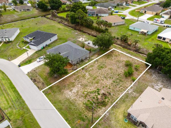 1110 SW Hunnicut Ave, Port St. Lucie, Florida 34953, image 1