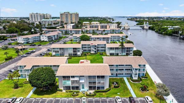 Sterling Village, 370 Horizons E #107, Boynton Beach, Florida 33435, image 2