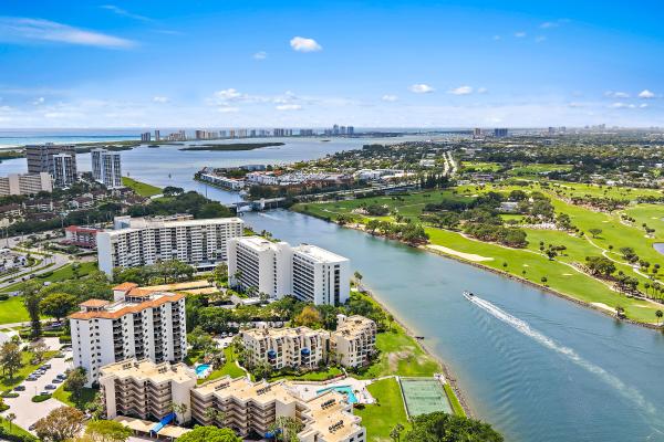 Governor's Pointe, 356 Golfview Rd #903, North Palm Beach, Florida 33408, image 1
