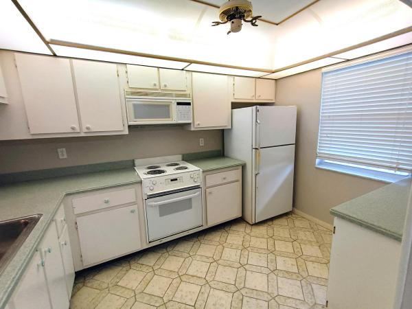Island Club, 777 S Federal Hwy #207-G, Pompano Beach, Florida 33062, image 2