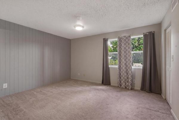 The Club Quarters At Raintree, 11200 SW 13th St #104, Pembroke Pines, Florida 33025, image 2