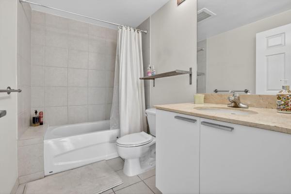 Hollywood Station, 140 S Dixie Hwy #819, Hollywood, Florida 33020, image 1