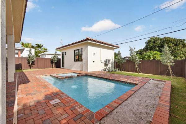 Belvedere Park, 1013 Ardmore Rd, West Palm Beach, Florida 33401, image 1