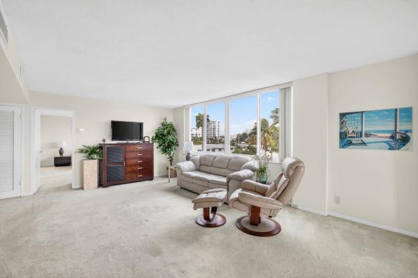 The Britannia, 524 Orton Ave #403, Fort Lauderdale, Florida 33304, image 1