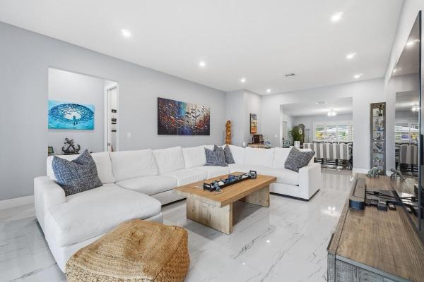 Garden Isles, 380 SE 5th Ave, Pompano Beach, Florida 33060, image 3