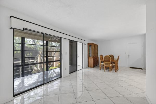 Ashmont, 7648 Ashmont Cir #212, Tamarac, Florida 33321, image 2