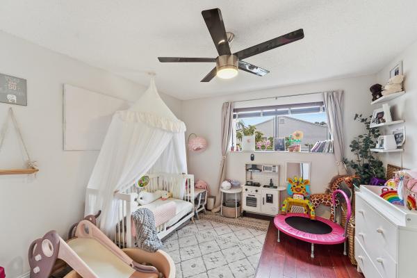 644 NE 195th St, Unincorporated Dade County, Florida 33179, image 1